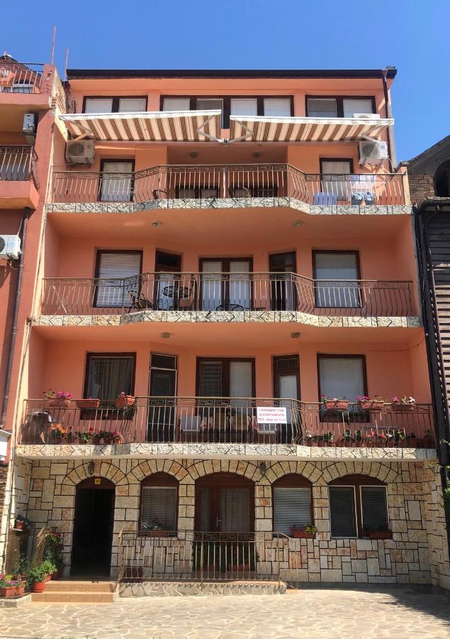"Калоянови" Hotel Tsarevo Exterior photo